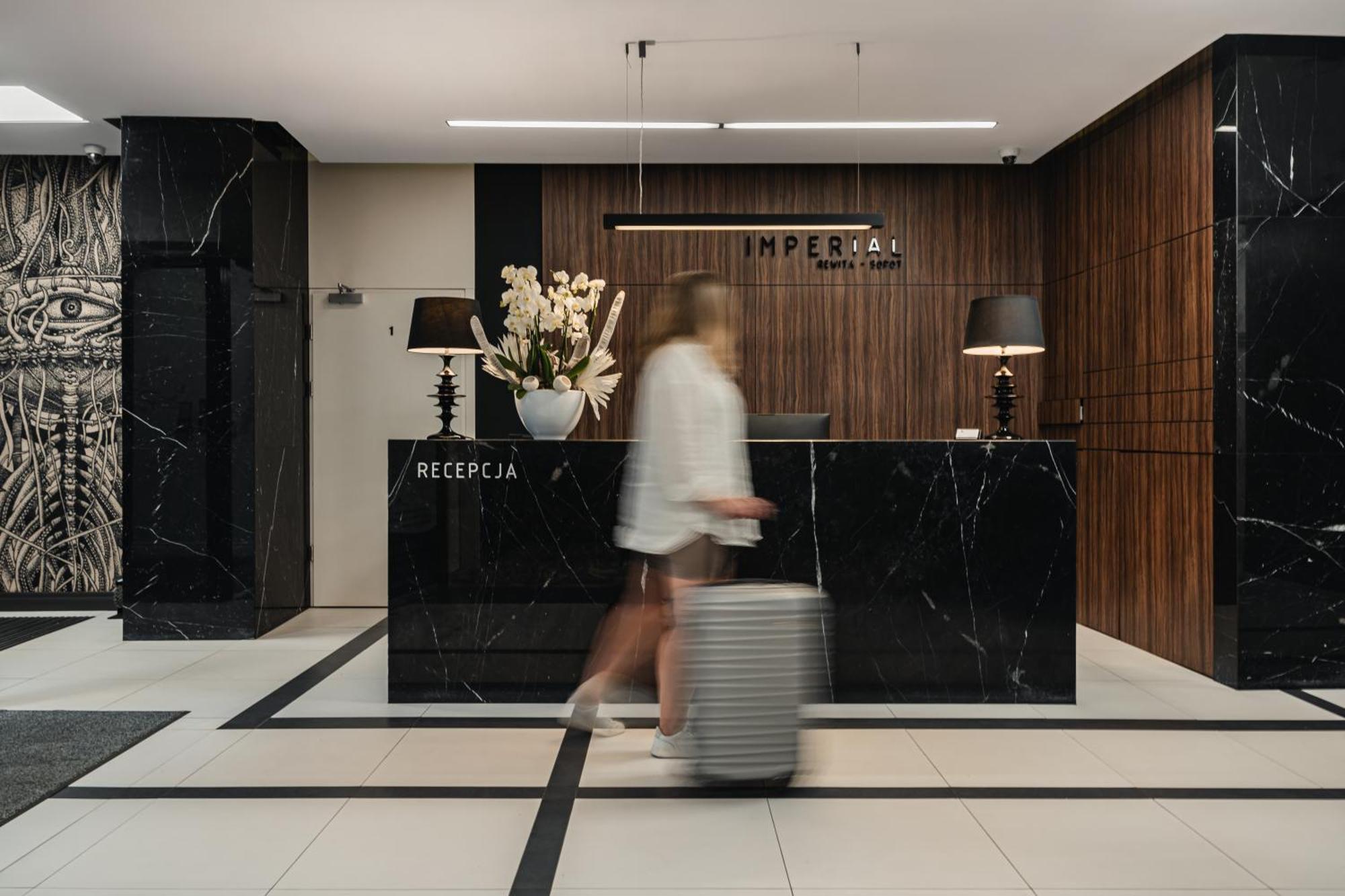 Hotel Rewita Imperial Sopot Exterior foto